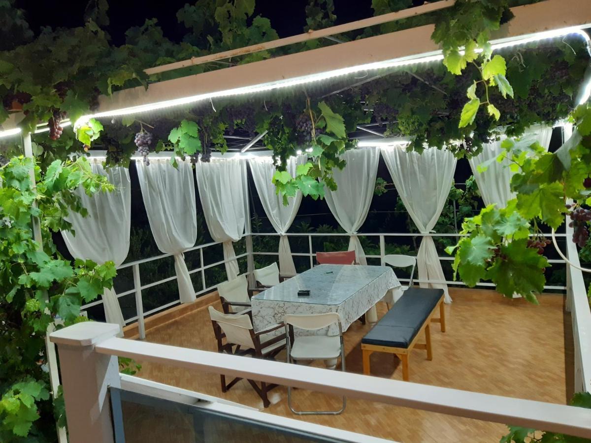 Collaku apartment's Vlore Bagian luar foto