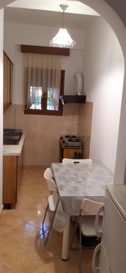 Collaku apartment's Vlore Bagian luar foto