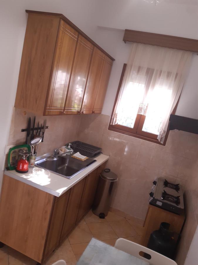 Collaku apartment's Vlore Bagian luar foto