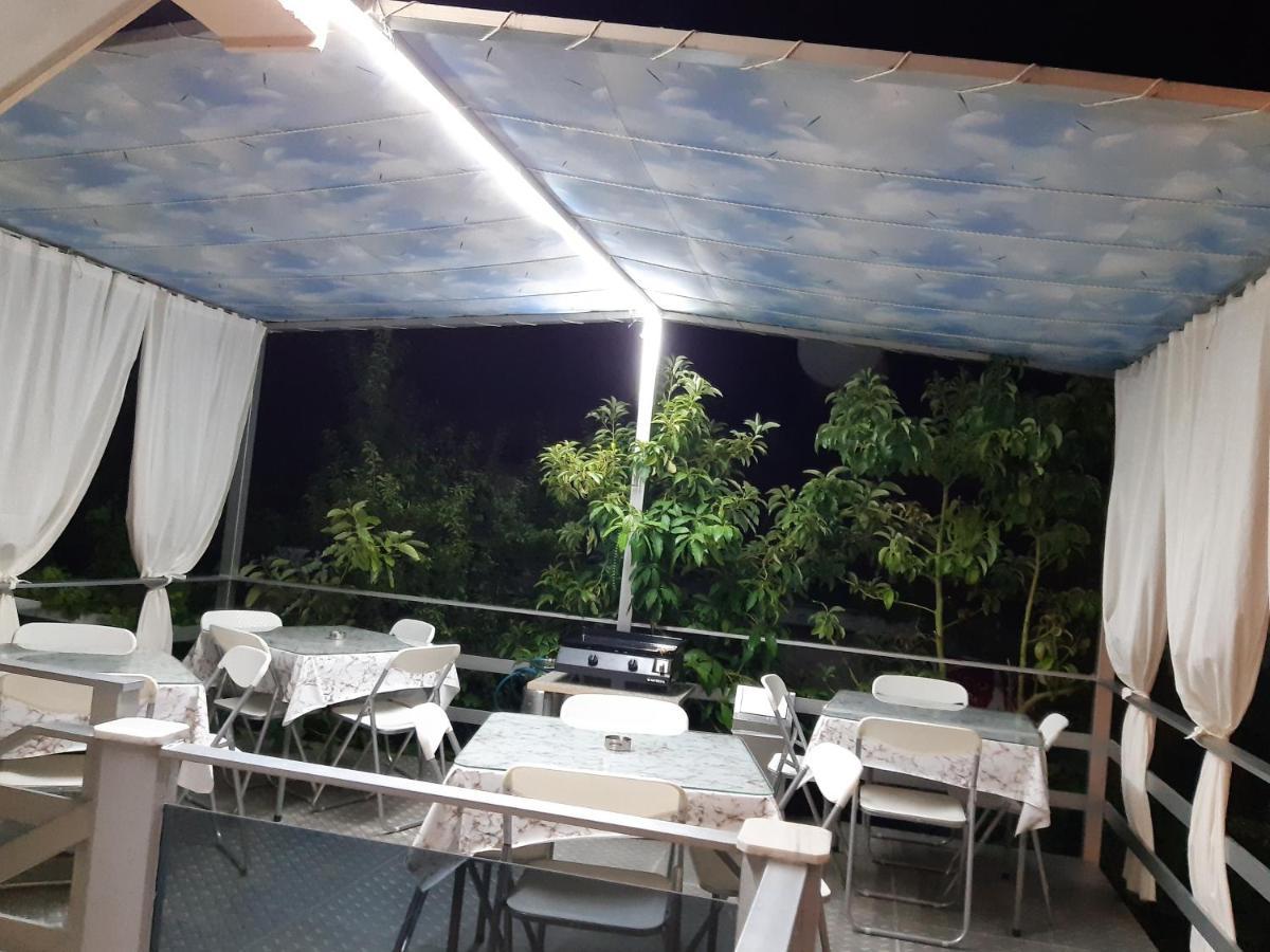 Collaku apartment's Vlore Bagian luar foto