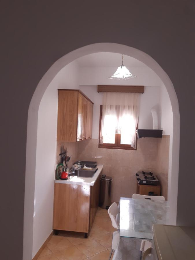 Collaku apartment's Vlore Bagian luar foto