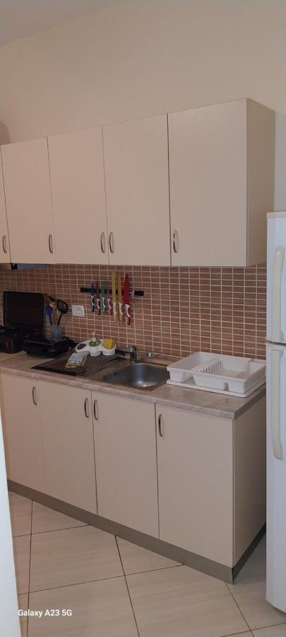 Collaku apartment's Vlore Bagian luar foto