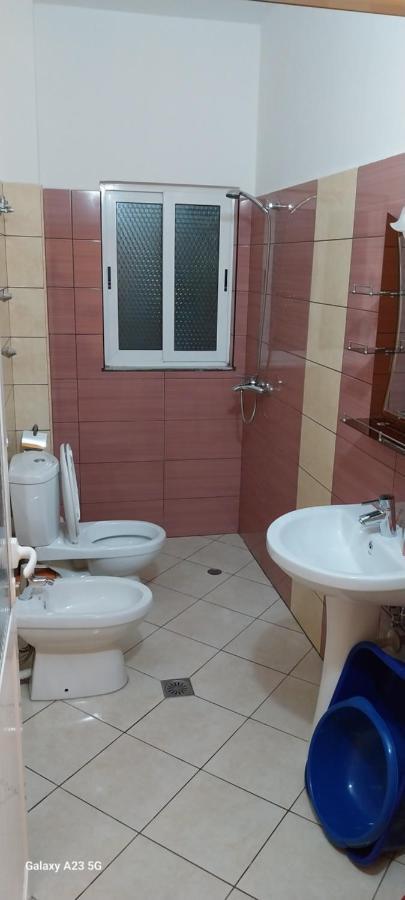 Collaku apartment's Vlore Bagian luar foto