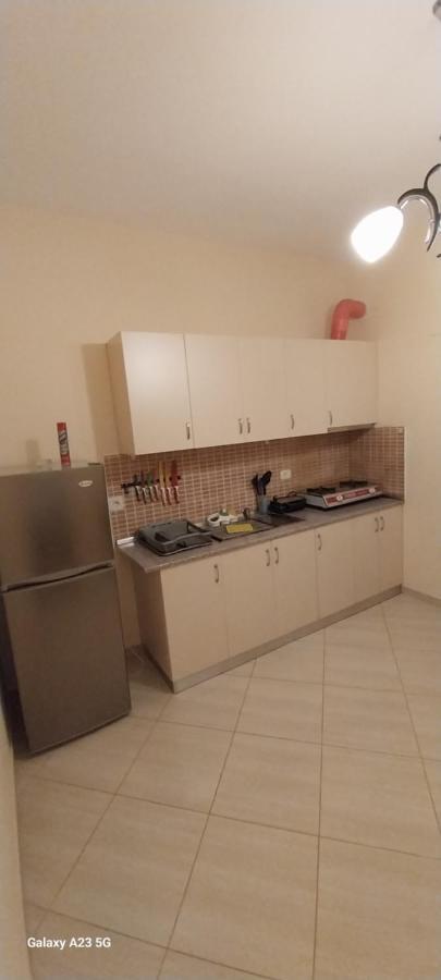 Collaku apartment's Vlore Bagian luar foto