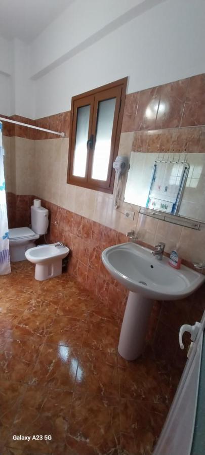 Collaku apartment's Vlore Bagian luar foto