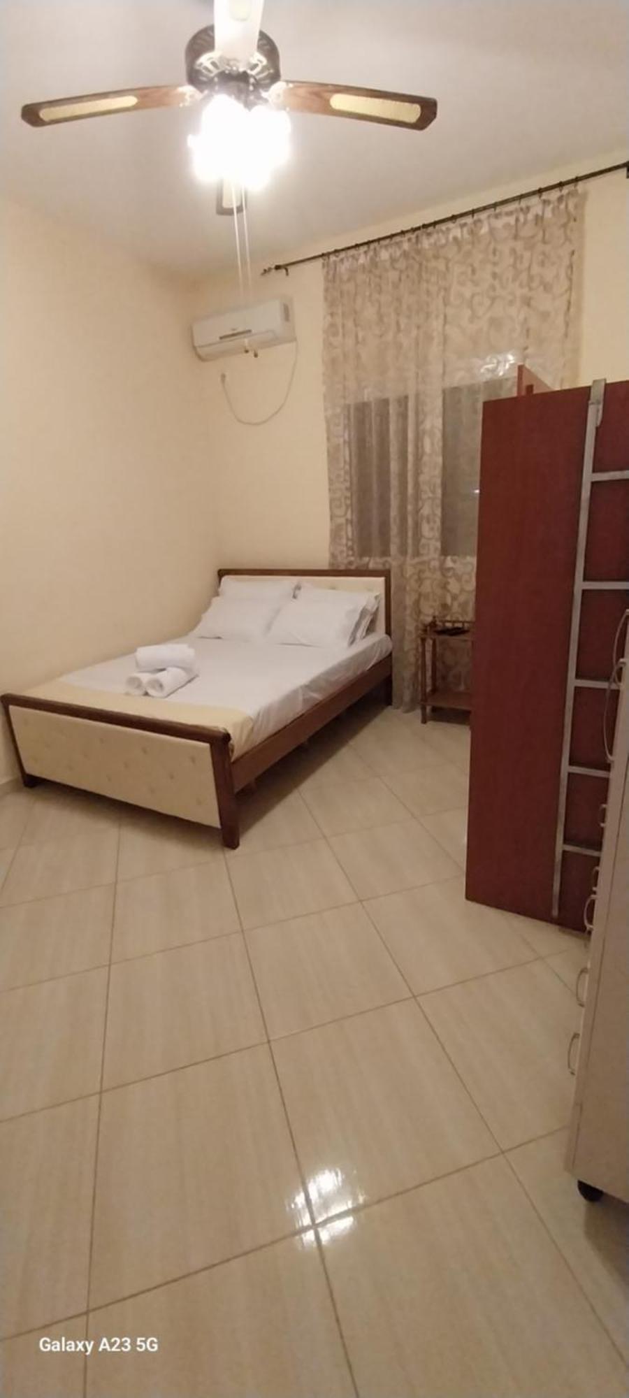 Collaku apartment's Vlore Bagian luar foto
