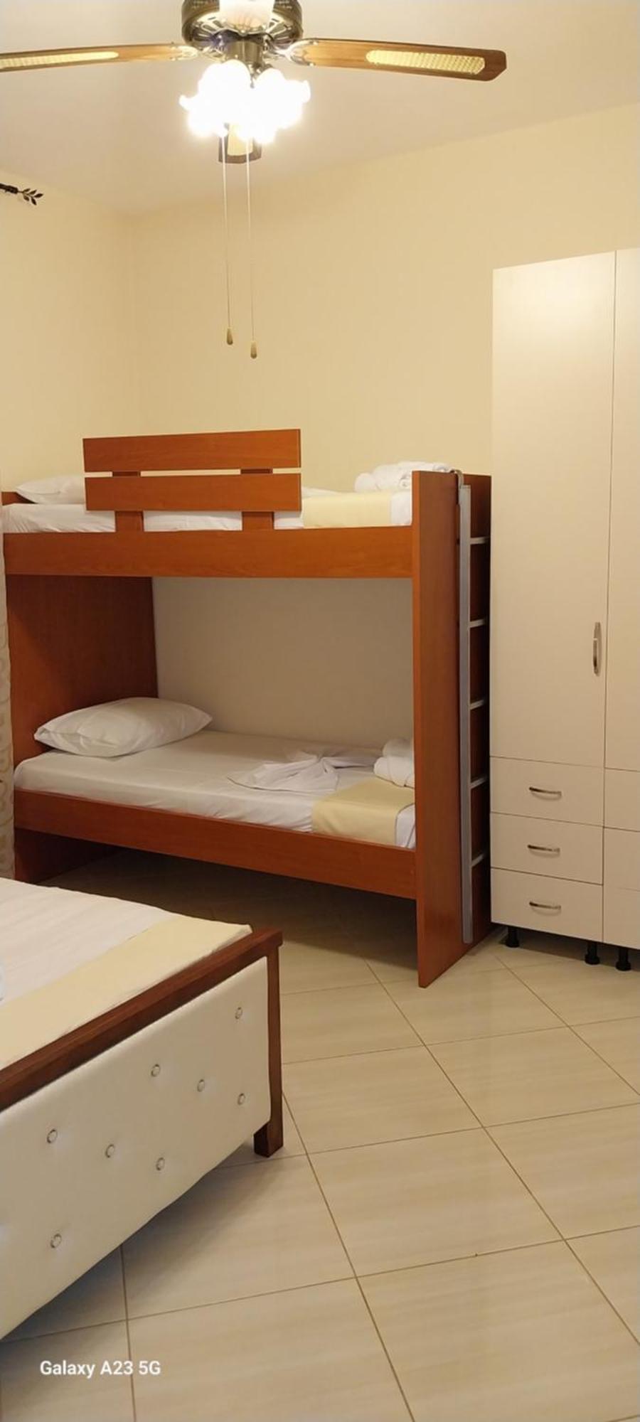 Collaku apartment's Vlore Bagian luar foto